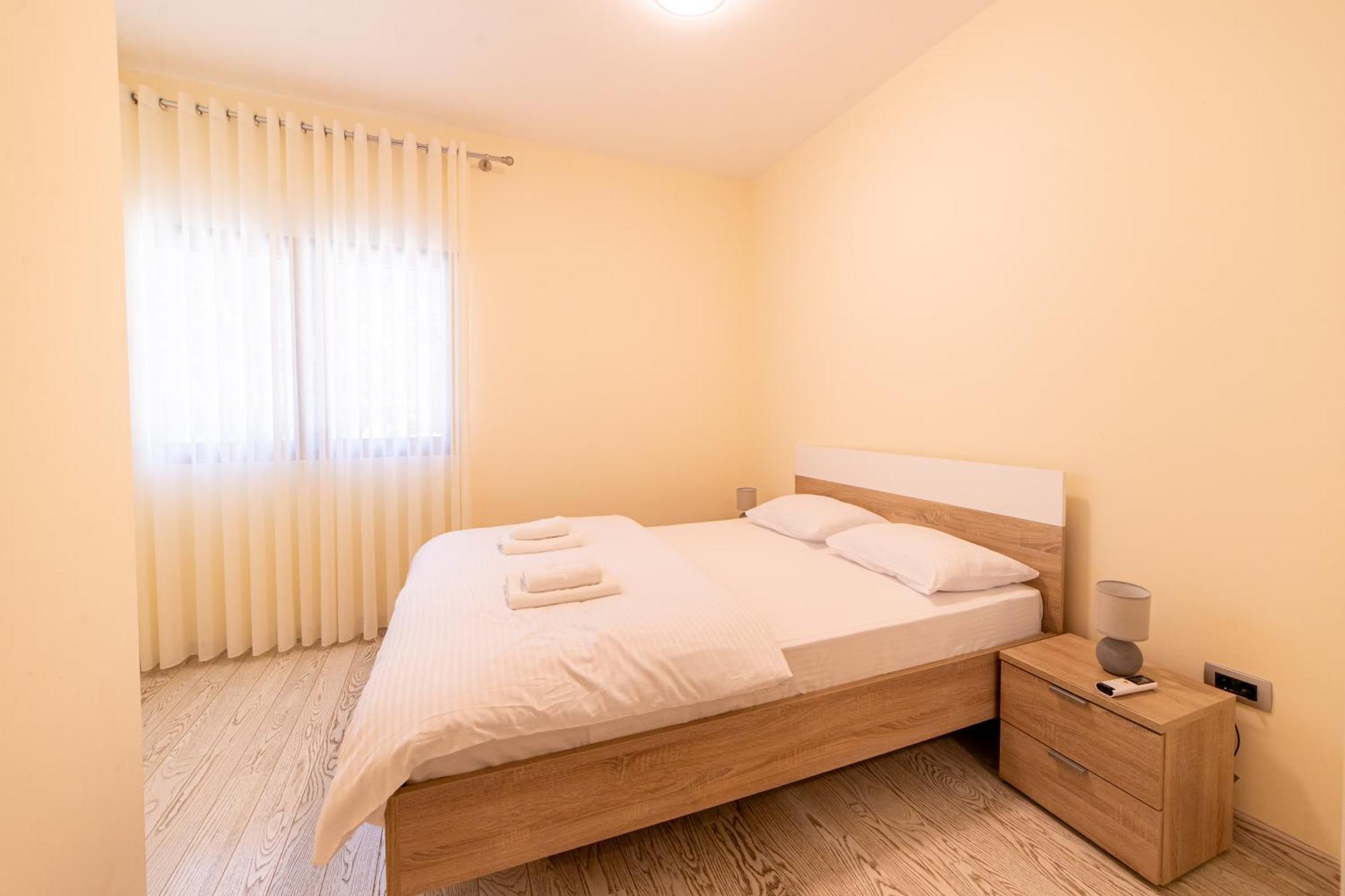 Green Bay Apartments Morinj Kotor Extérieur photo