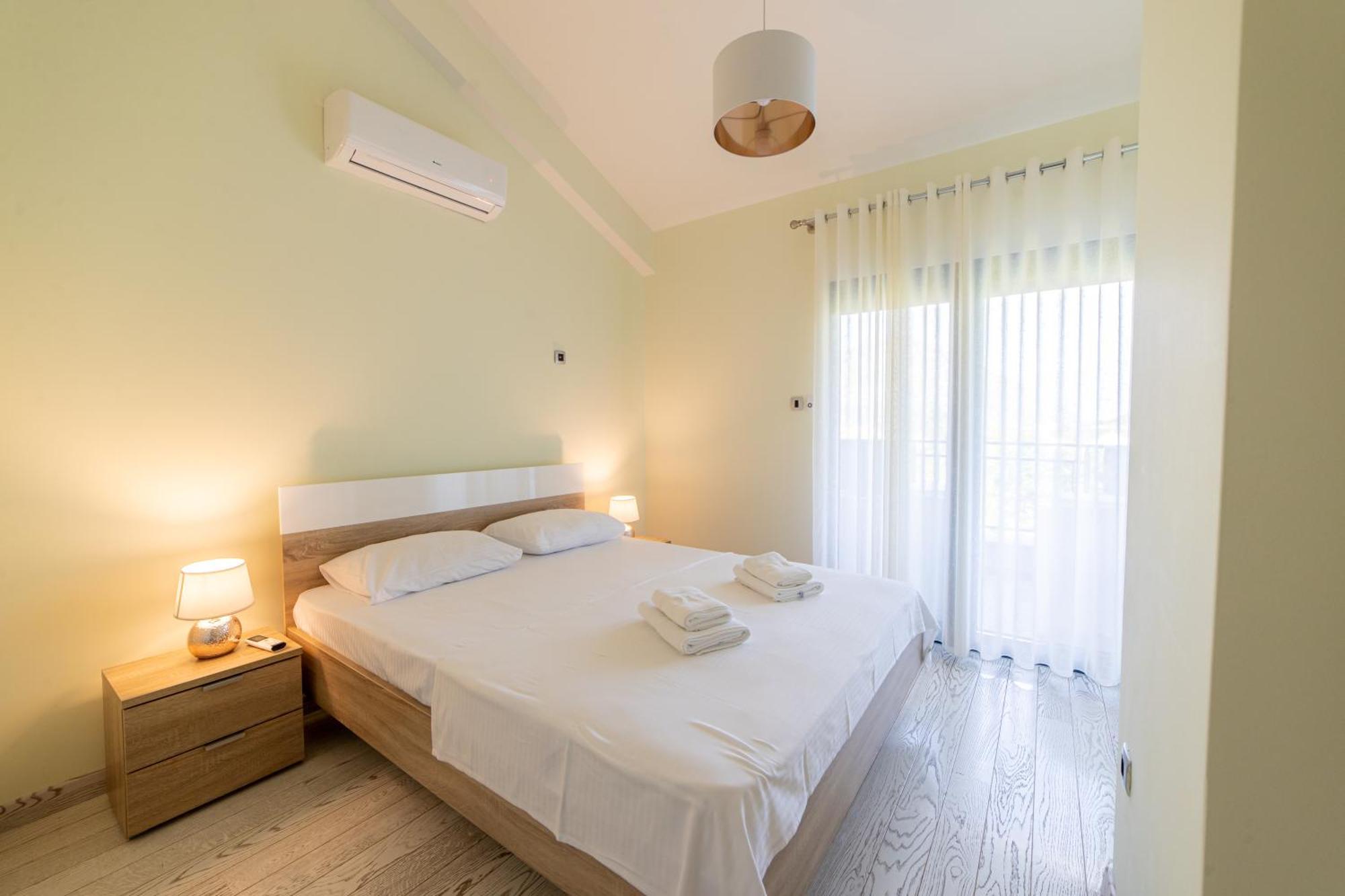 Green Bay Apartments Morinj Kotor Extérieur photo