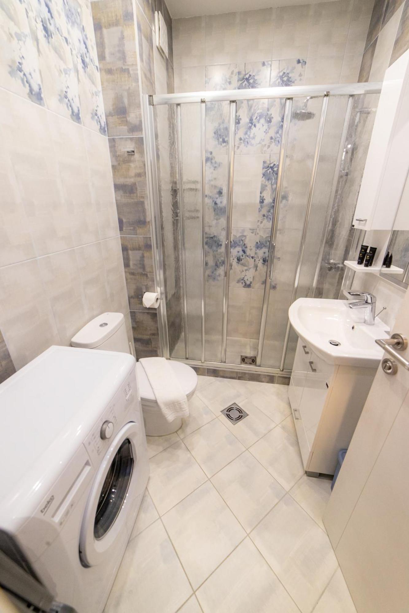 Green Bay Apartments Morinj Kotor Extérieur photo