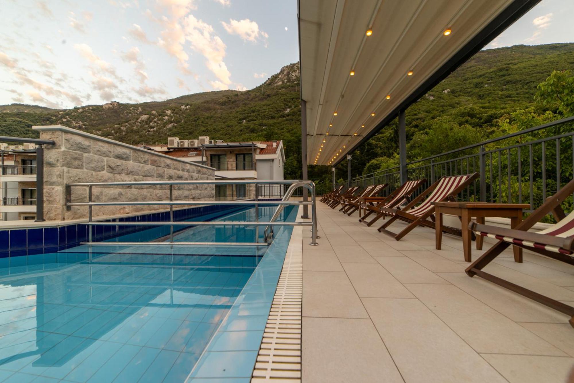Green Bay Apartments Morinj Kotor Extérieur photo